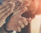 Tunstall vastaanottaa kaksi arvostettua palkintoa innovatiivisuudestaan ja palvelutaloratkaisustaan